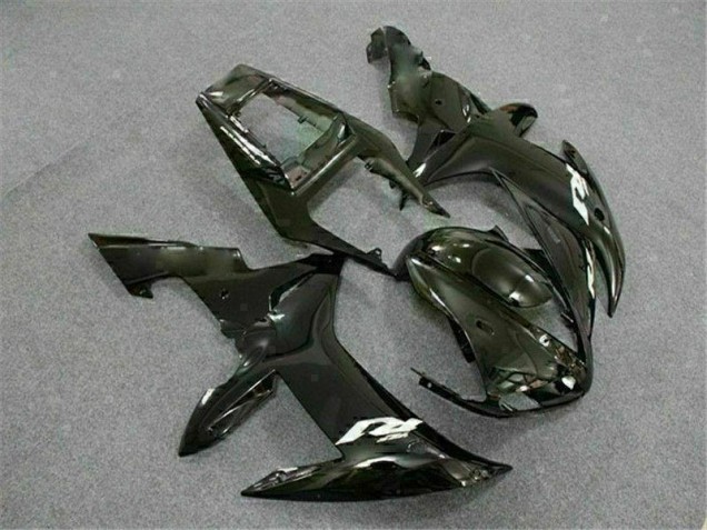 2002-2003 Black Yamaha YZF R1 Motorcycle Fairing Canada 2002-2003 Black Yamaha YZF R1 Motorcycle Fairing Canada