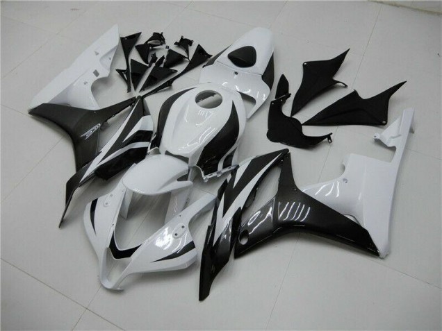 2007-2008 White Black Honda CBR600RR Motorbike Fairing Canada 2007-2008 White Black Honda CBR600RR Motorbike Fairing Canada